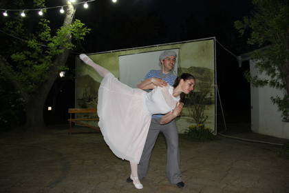 Танец «Барышня и хулиган» исполняют Амет Асанов и Анна Кузина 