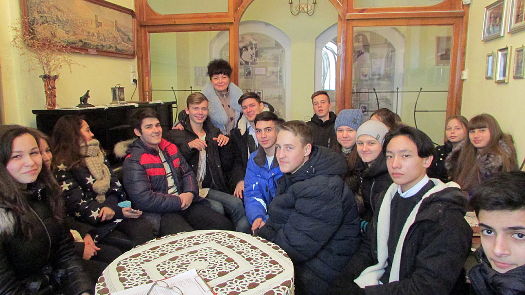 Учащиеся школы №1 побывали в музее М. и А. Цветаевых.