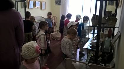 Воспитанники детского сада знакомятся с экспонатами Литературно-художественного музея города Старый Крым