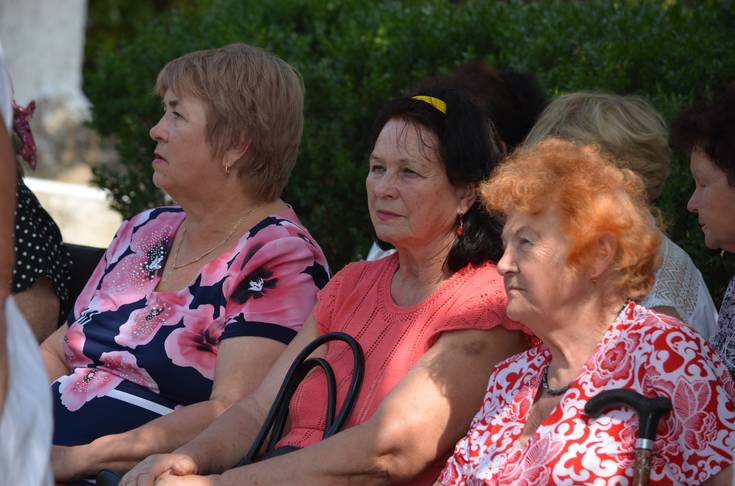 Зрители на празднике Алых парусов в Литературно-художественном музее города Старый Крым