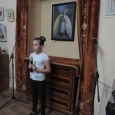 Участница вокальной студии «Диапазон» Алёна Якушева в Литературно-художественном музее во время проведения акции «Ночь искусств»