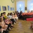 Зрители на празднике «Приключение у новогодней ёлки» в Литературно-художественном музее